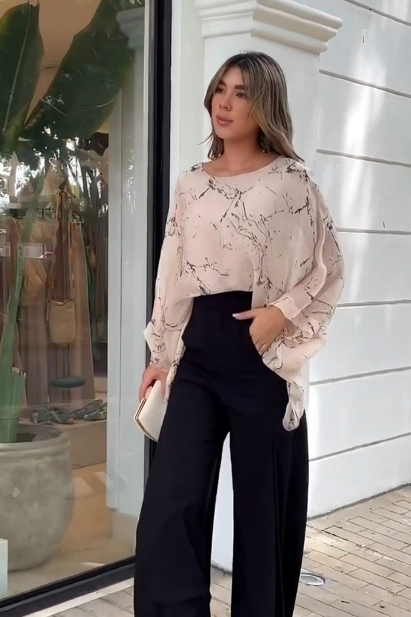 Romantic Bloom Scalloped Lace Top