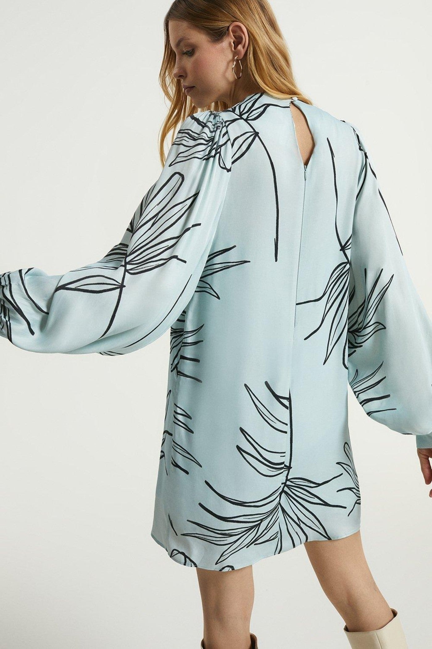 Palm Sketch Midi Dress with Balloon Sleeves