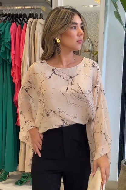 Romantic Bloom Scalloped Lace Top